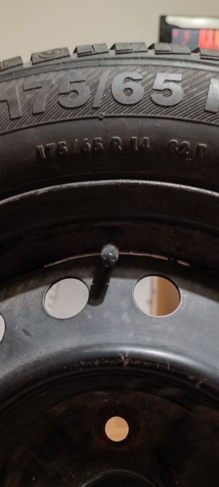 Sprzedam opony używane