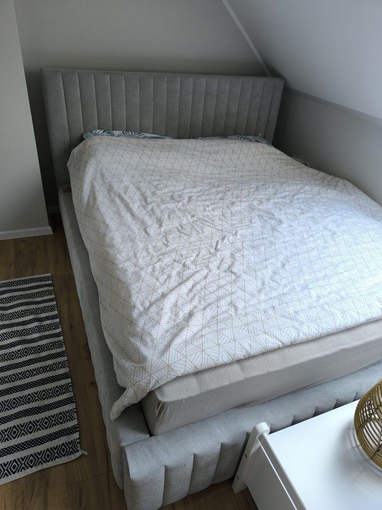Łóżko tapicerowane Agata Meble