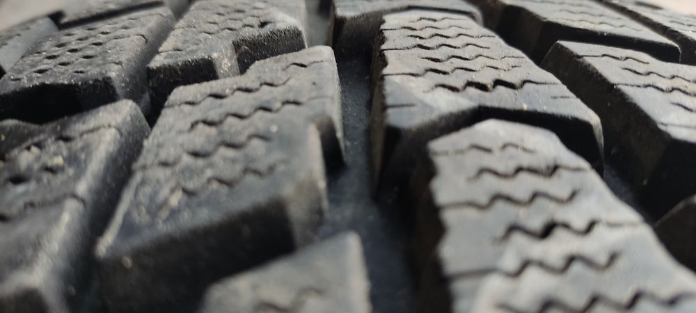 2szt 235 65r17 104Q Dunlop Grandtrek SJ6 w idealnym stanie