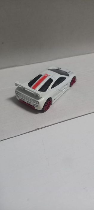 Mclaren f1 GTR hot wheels
