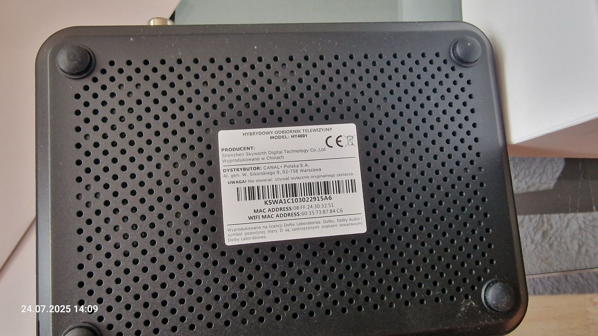 Canal+ BOX 4K, Android, DVB-T2, model: HY4001