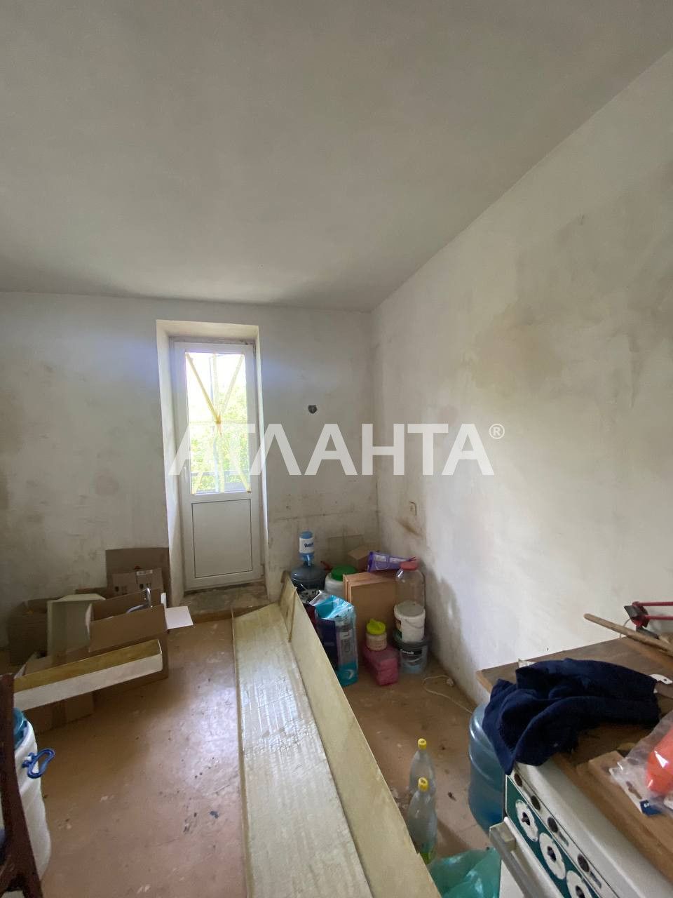 Продам 3-х комнатную квартиру на Таирова