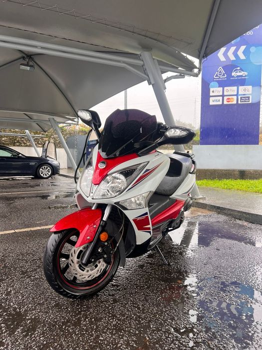 SYM GTS 125 sport edition