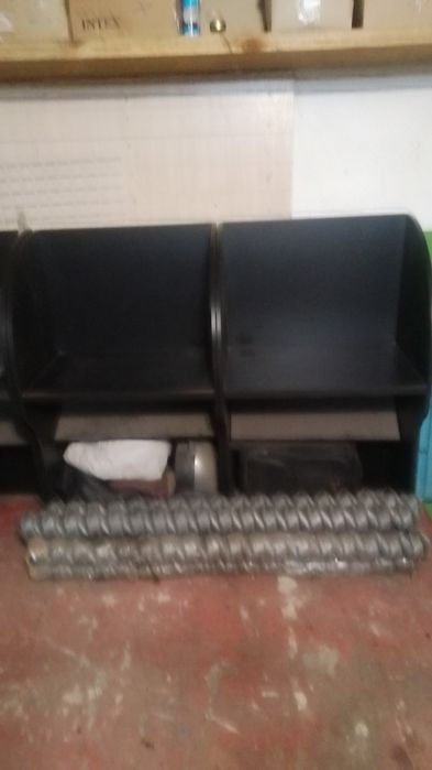 Стіл комп'ютерний