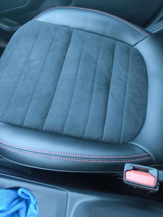 Продам щойно пригнане авто із США FORD ESCAPE