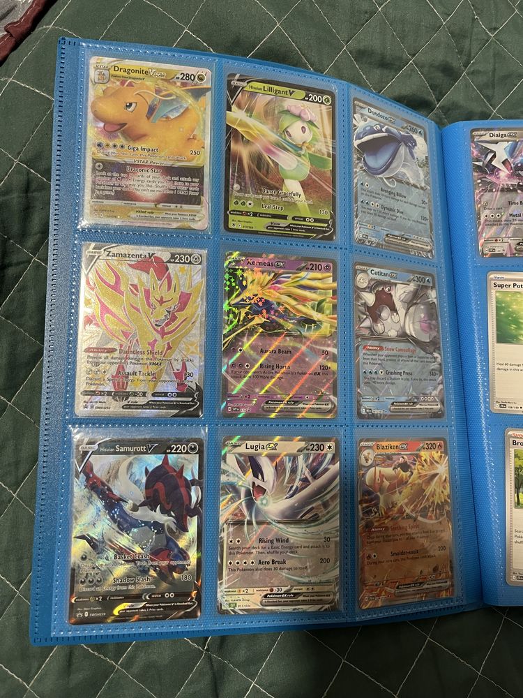 Binder com 360 cartas  pokemon