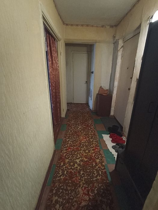 2к. квартира в центрі міста. Р-н Глінки.