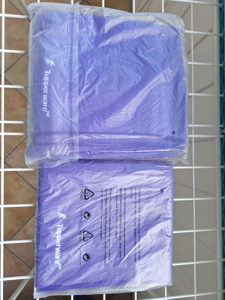 Tupperware Zestaw Ręczników Duży i Średni  Nowe