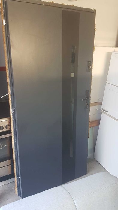 Drzwi zewnętrzne wejściowe 90 prawe