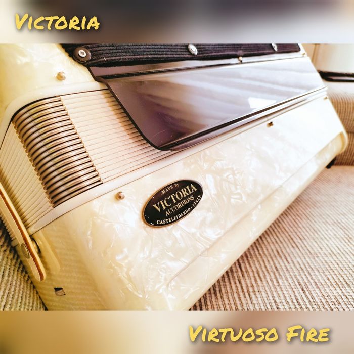 Acordeão / Acordeon Victoria