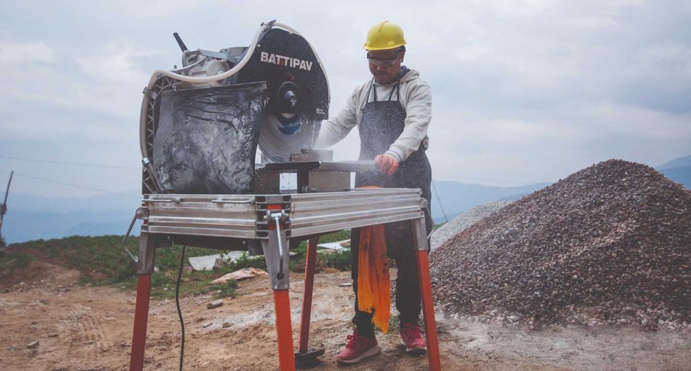 Piła przecinarka do pustaków cegły silki BATTIPAV EXPERT 600  (400V)