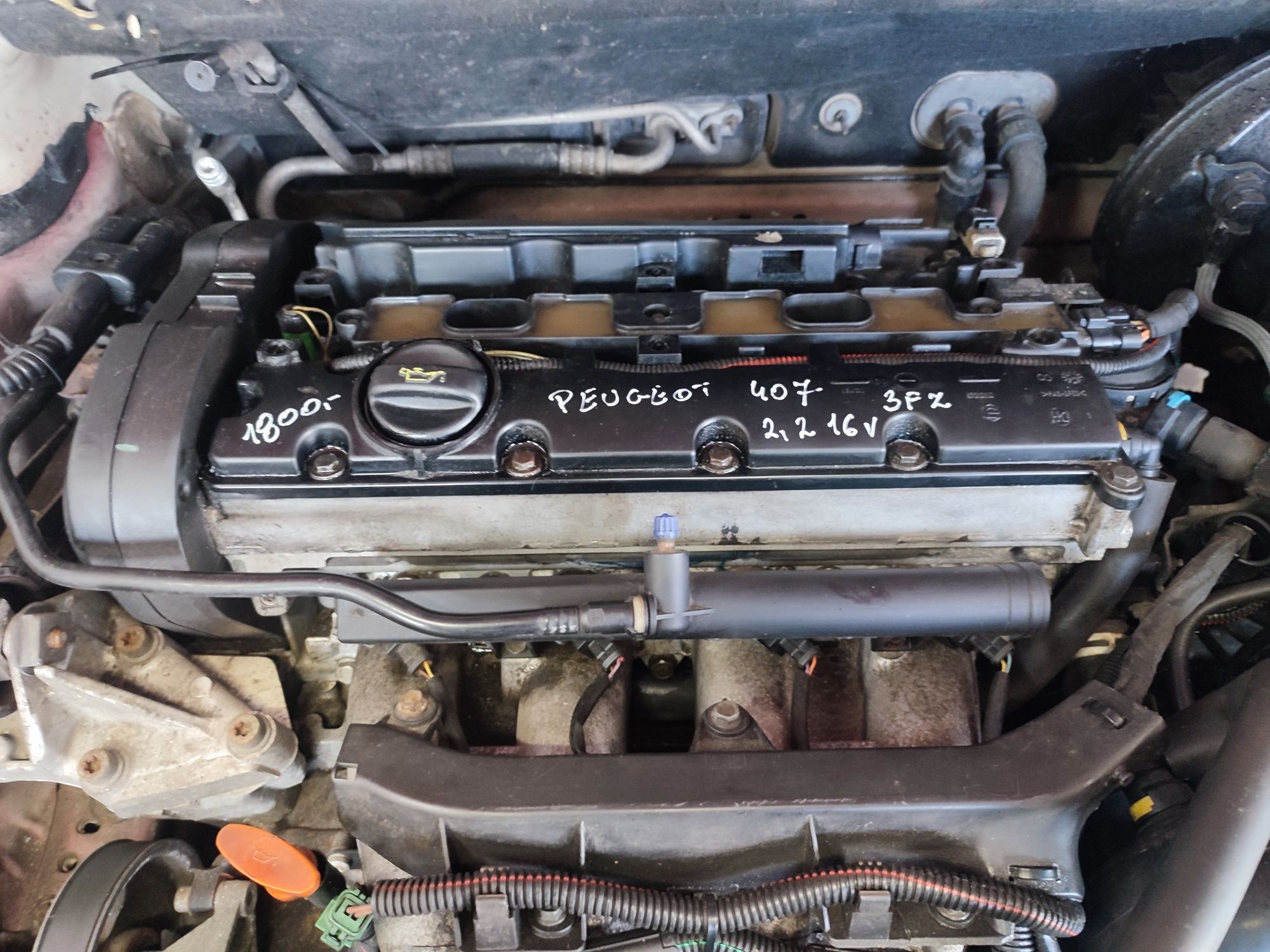 Peugeot 407  607 807 Citroen C8 2.2 16v silnik 3FZ