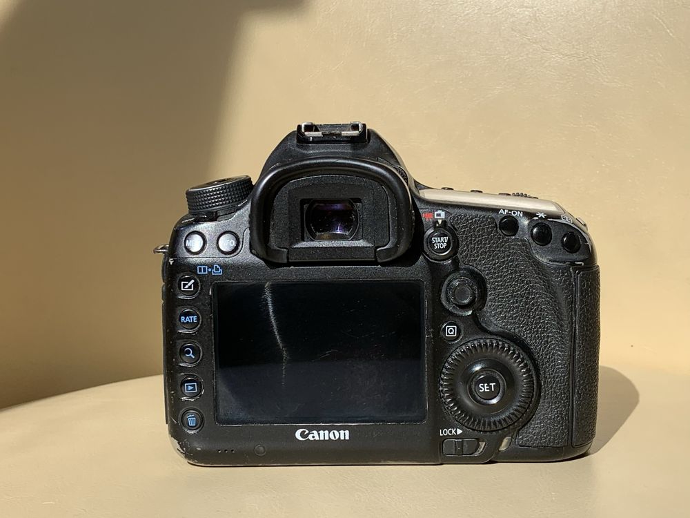 Продаю Canon 5d mark iii