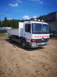 Wywrotka mercedesa atego