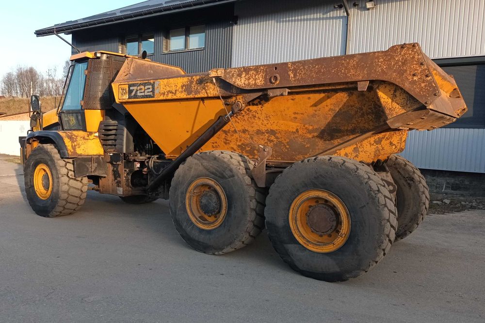 Wozidło JCB 722. Silnik Cummins. Mosty ZF. Klapa.Ładne opony.Transport