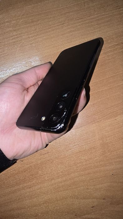 Продам samsung s22 8/128gb