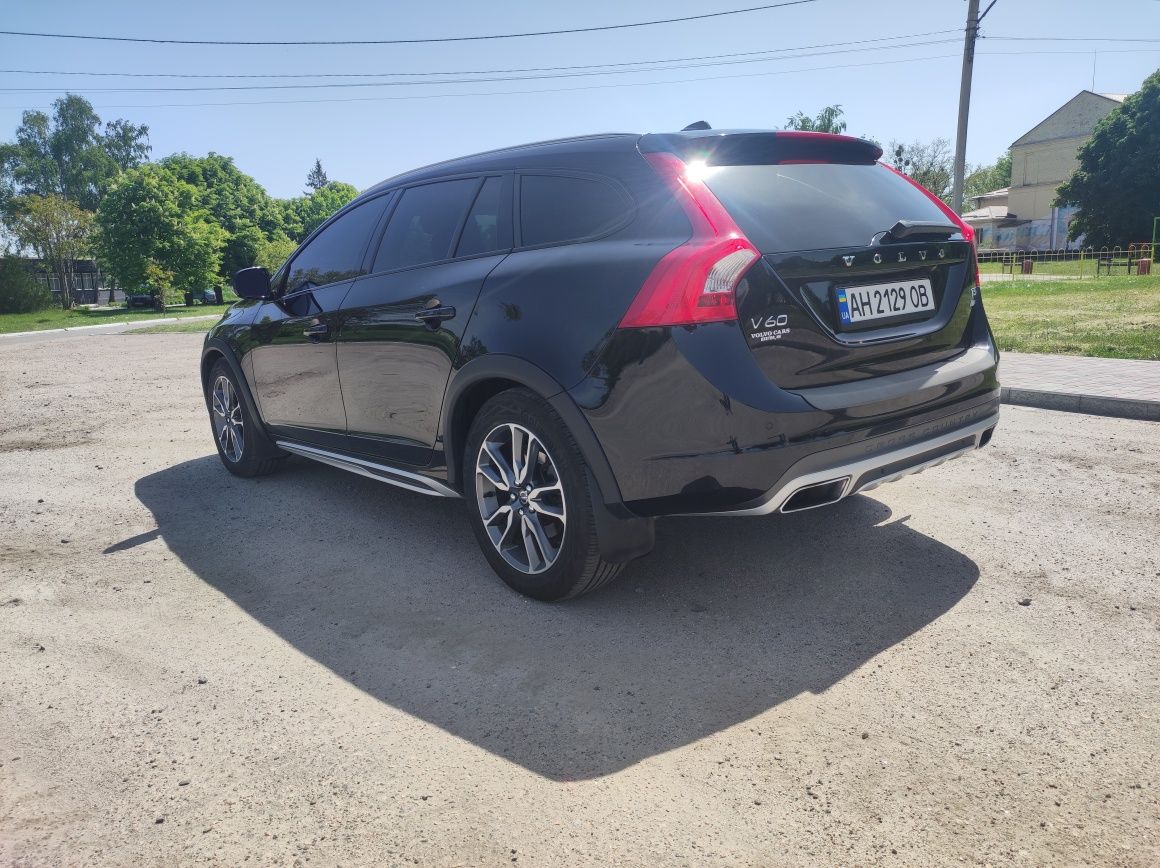 Volvo V60 Cross Country