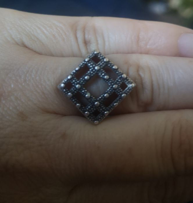 Stary vintage masywny srebrny sygnet-pierścień próby 925.