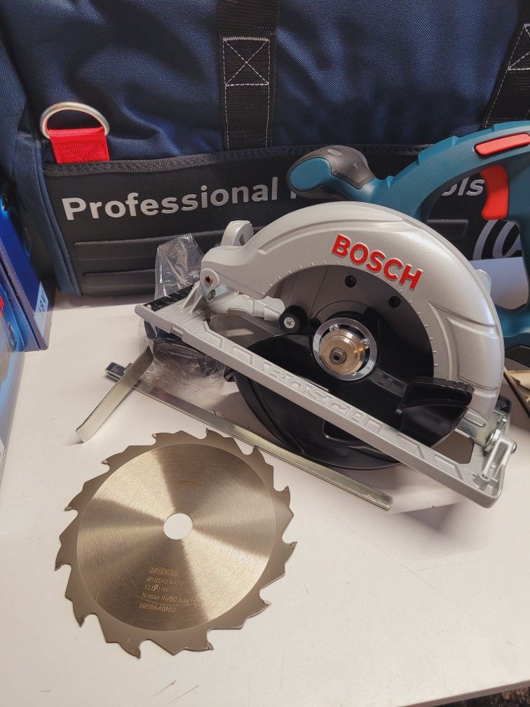 Bosch professional 18v акумуляторний безщітковий комплект