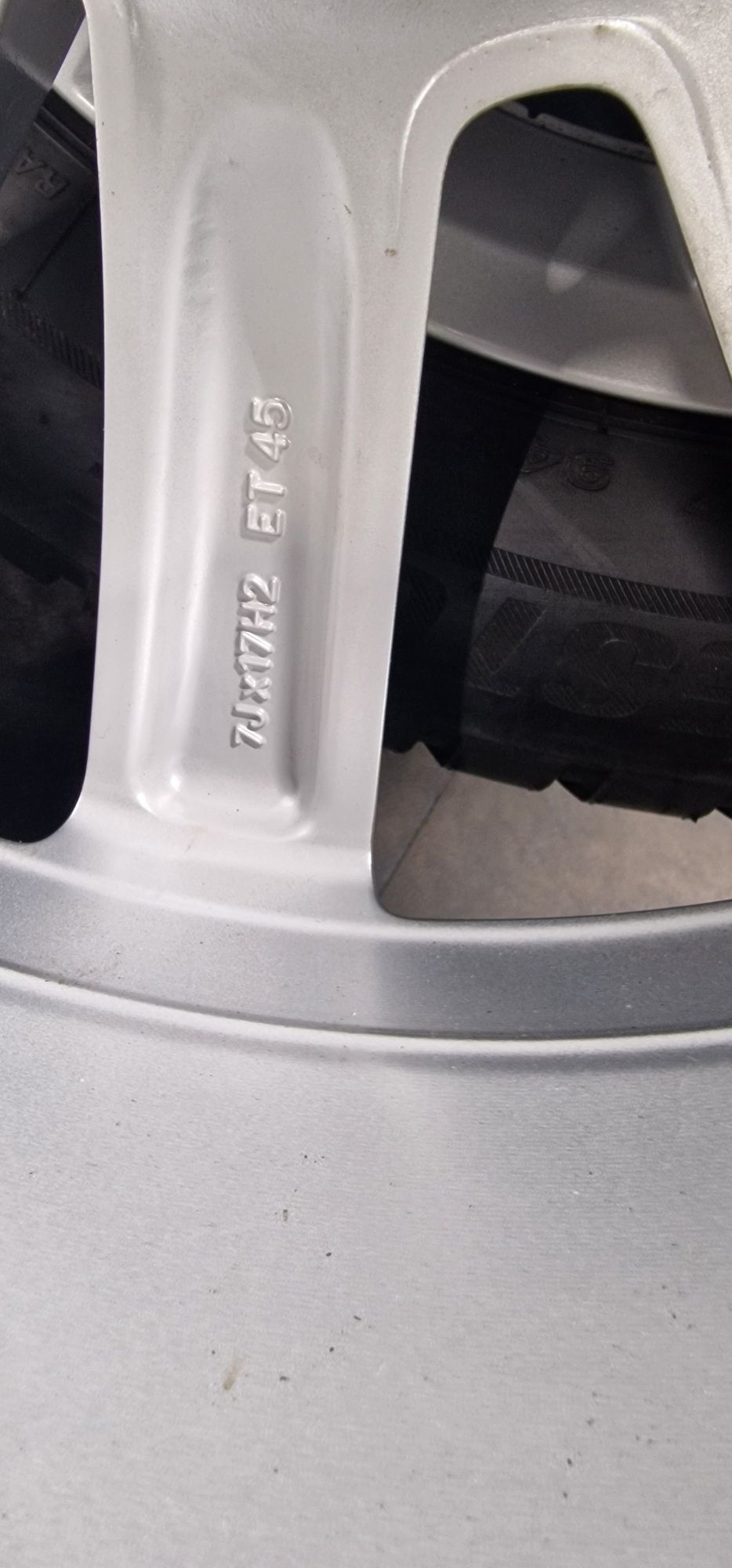Koła Zimowe VW T-ROC  TOURAN CADDY PASSAT  215/55R17