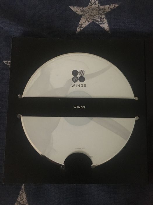 Álbum BTS Wings W