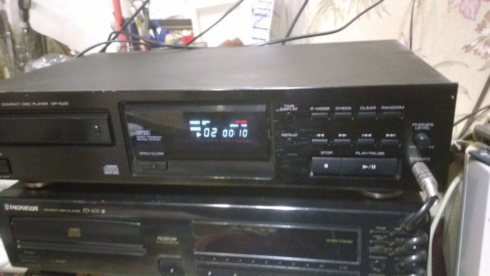 CD проигрыватель KENWOOD DP 1020 made in Singapore