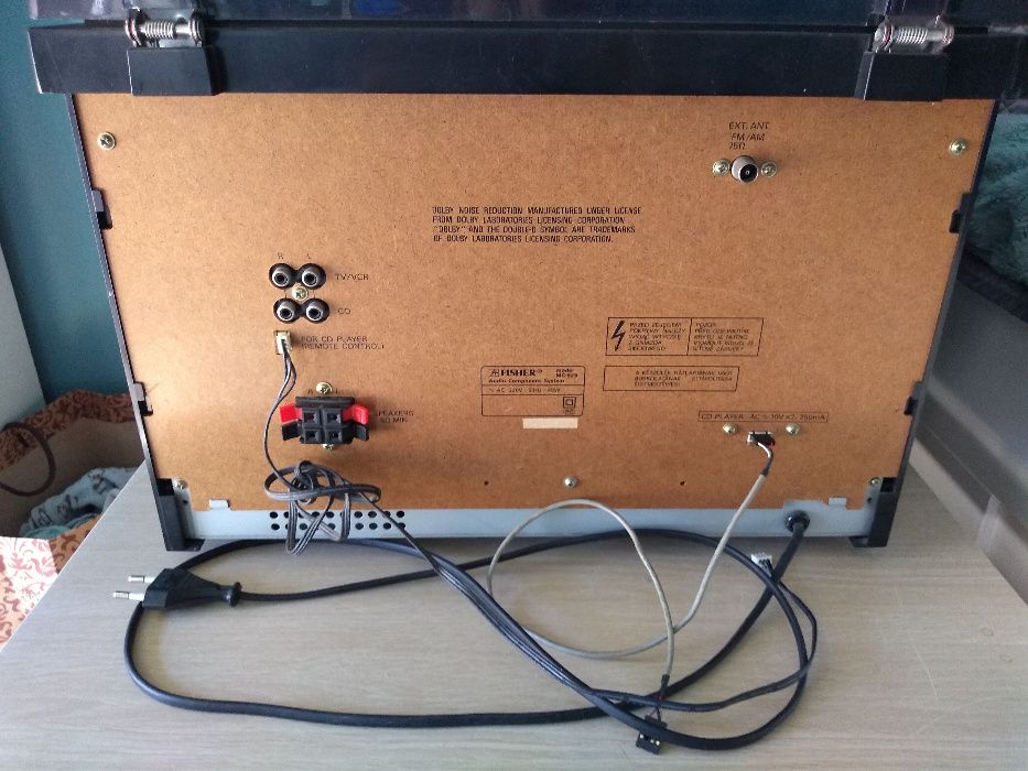 Wieża Fisher MC - 929