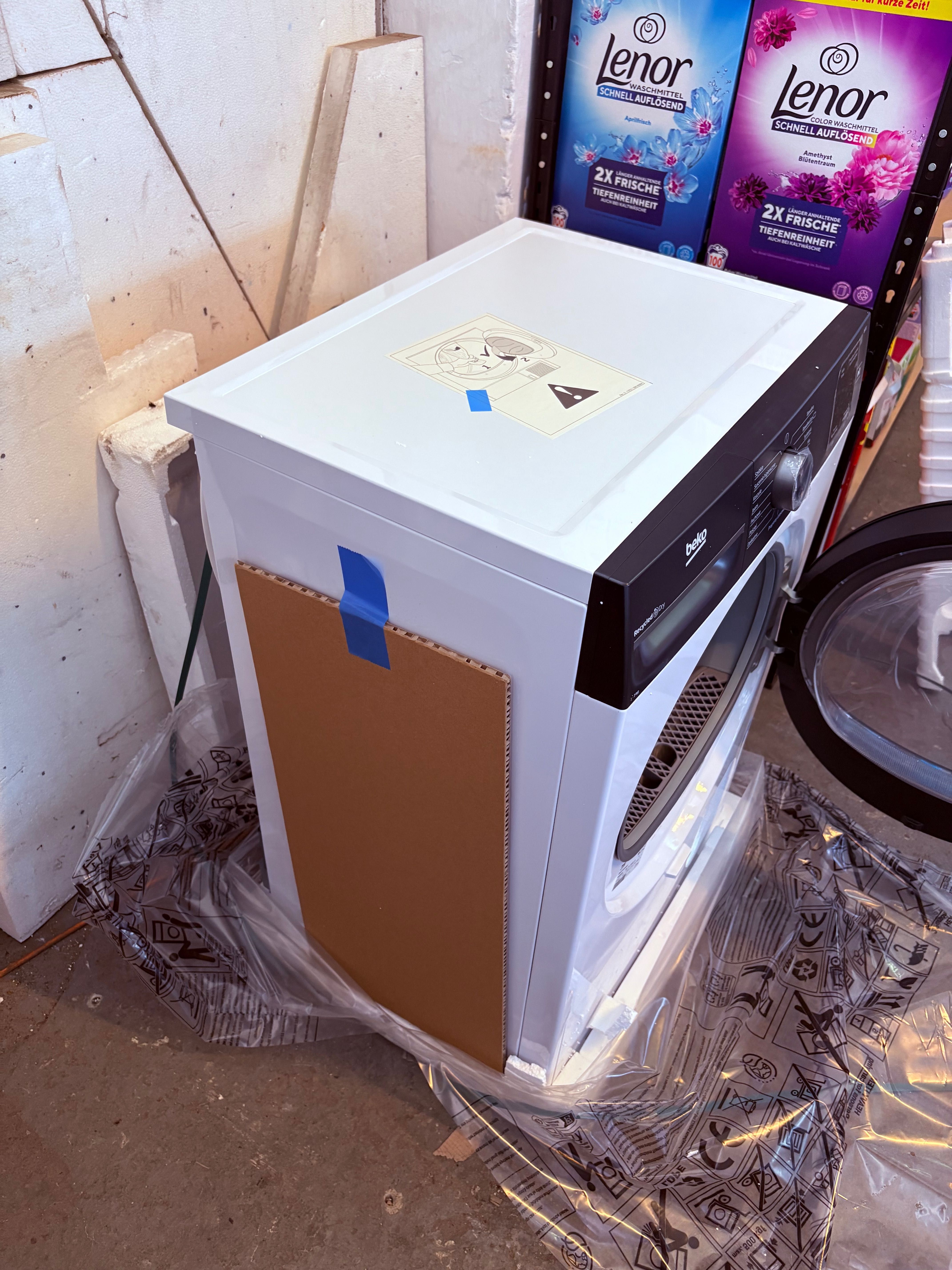 Suszarka slim BEKO BM3T37239WAR b300 z pompą ciepła 7kg AquaWave