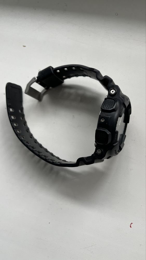 Casio G-Shock ga-100