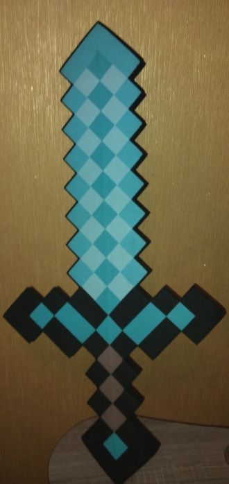 Меч алмазный маинкрафт