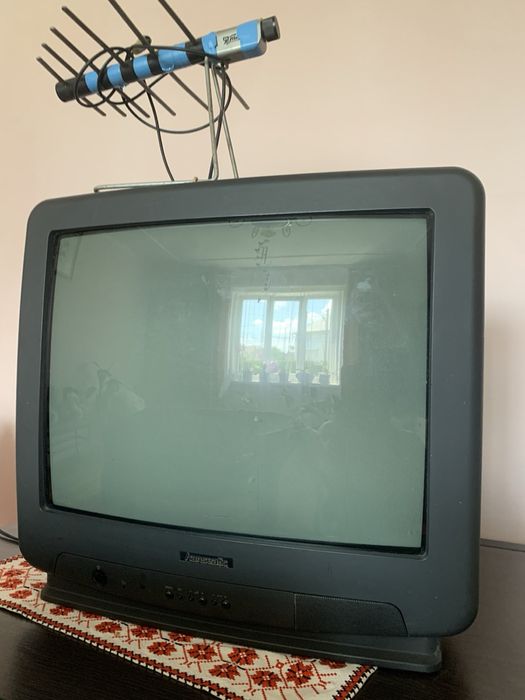 Продам телевізор