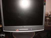 monitor Asus, starszy typ