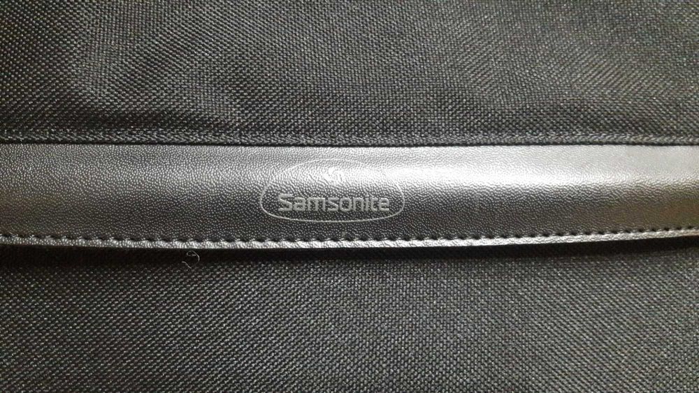 Czarna masywna torba na laptopa i dokumenty Samsonite 44x33x14