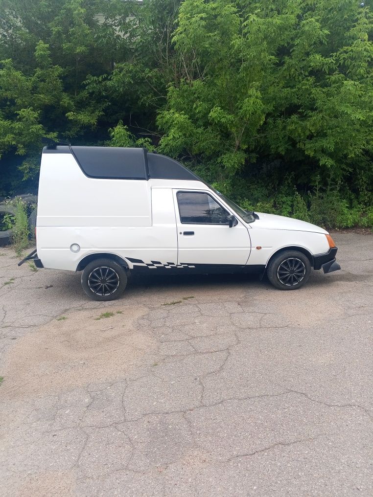 Продам Таврію Пікап