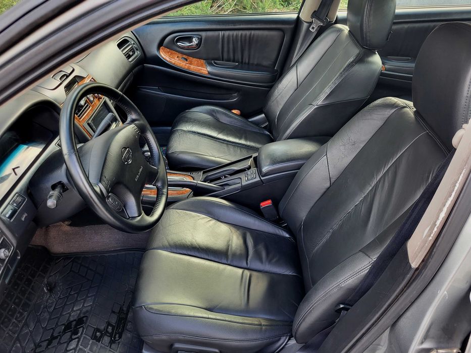 КРАСИВАЯ И УХОЖЕННАЯ Nissan-Maxima -Автомат