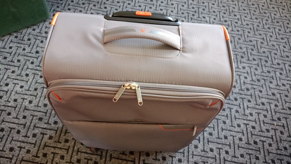 Чемадан,тканина.