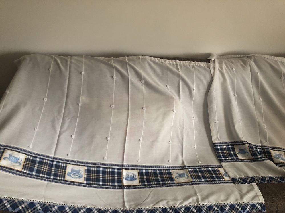 Par de cortinas curtas (cozinha)