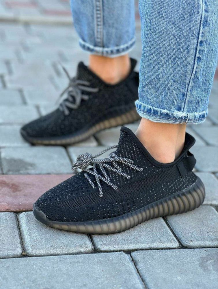 Женские кроссовки Adidas Yeezy Boost 350,адидас,изики,обувь для женщин