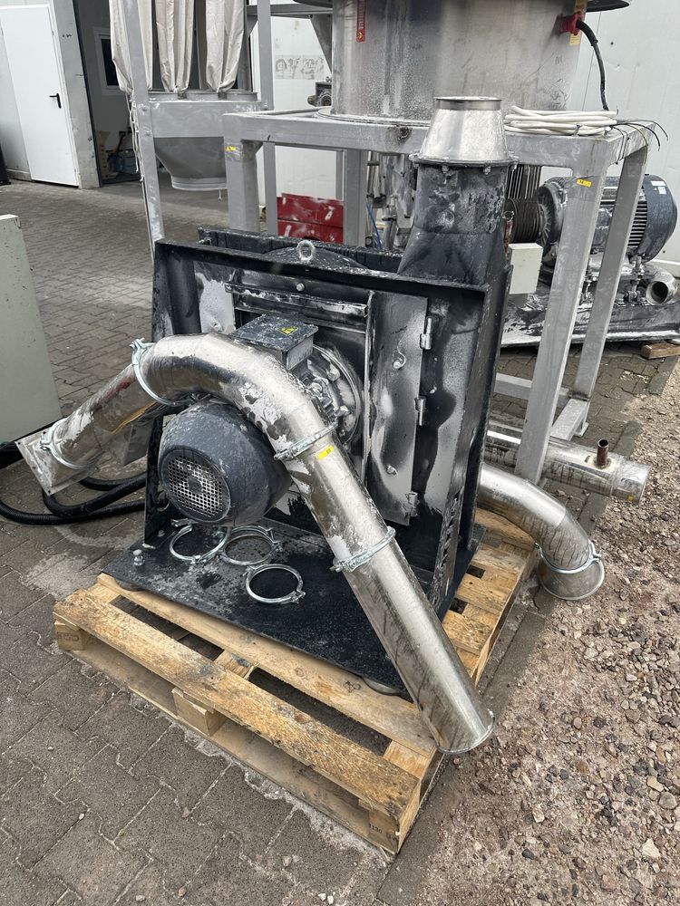 Pulweryzator P800 do tworzyw sztucznych