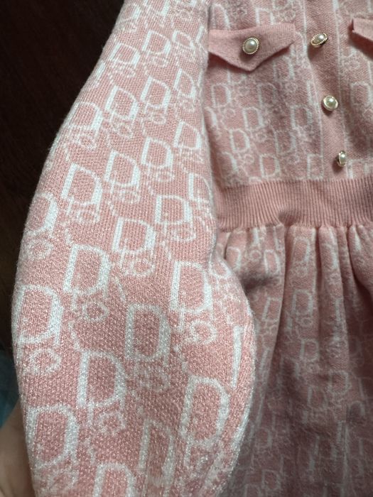 Тепла сукня для дівчинки