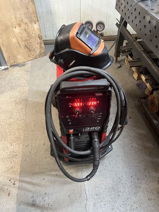 Spawarka lincoln electric advanced 320