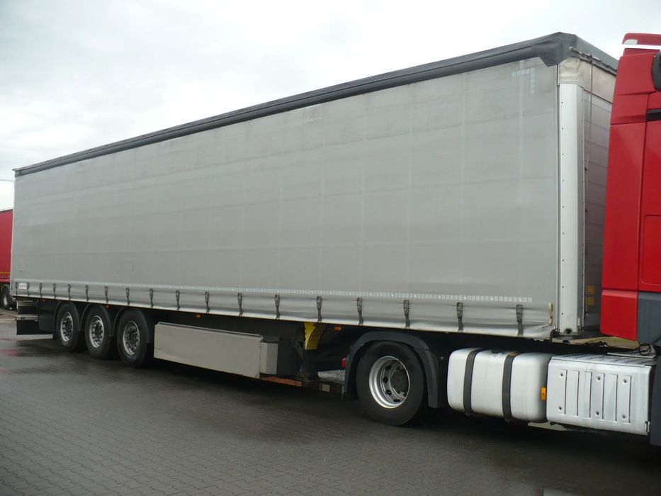Schmitz Cargobull  Schmitz 2018 r 55000.00 netto