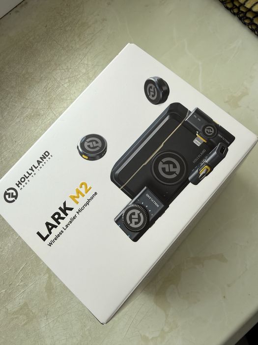 Hollyland Lark M2 Combo Бездротова система в ідеальному стані
