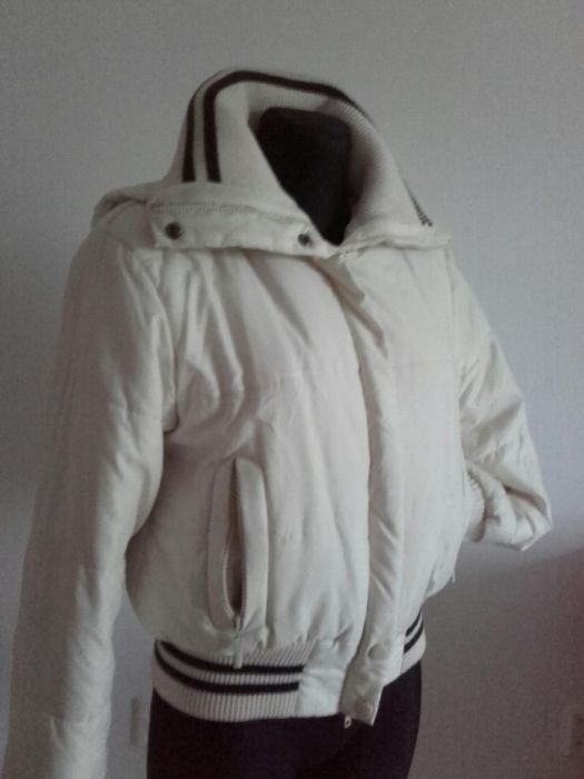 Kurtka na polarze z kapturem