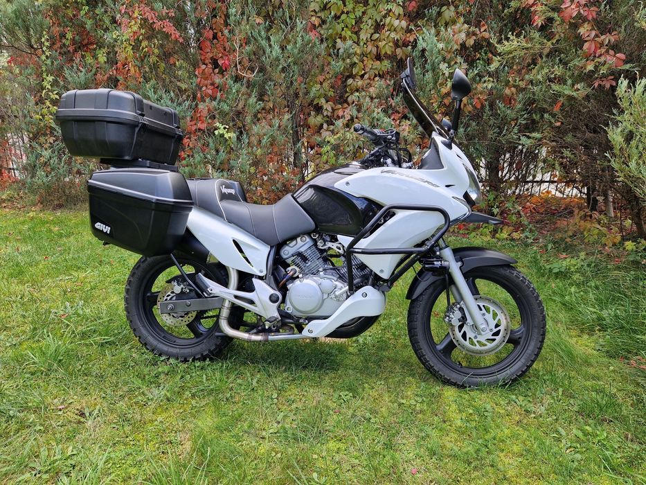 Honda Varadero 125 XL. kat. A1/B