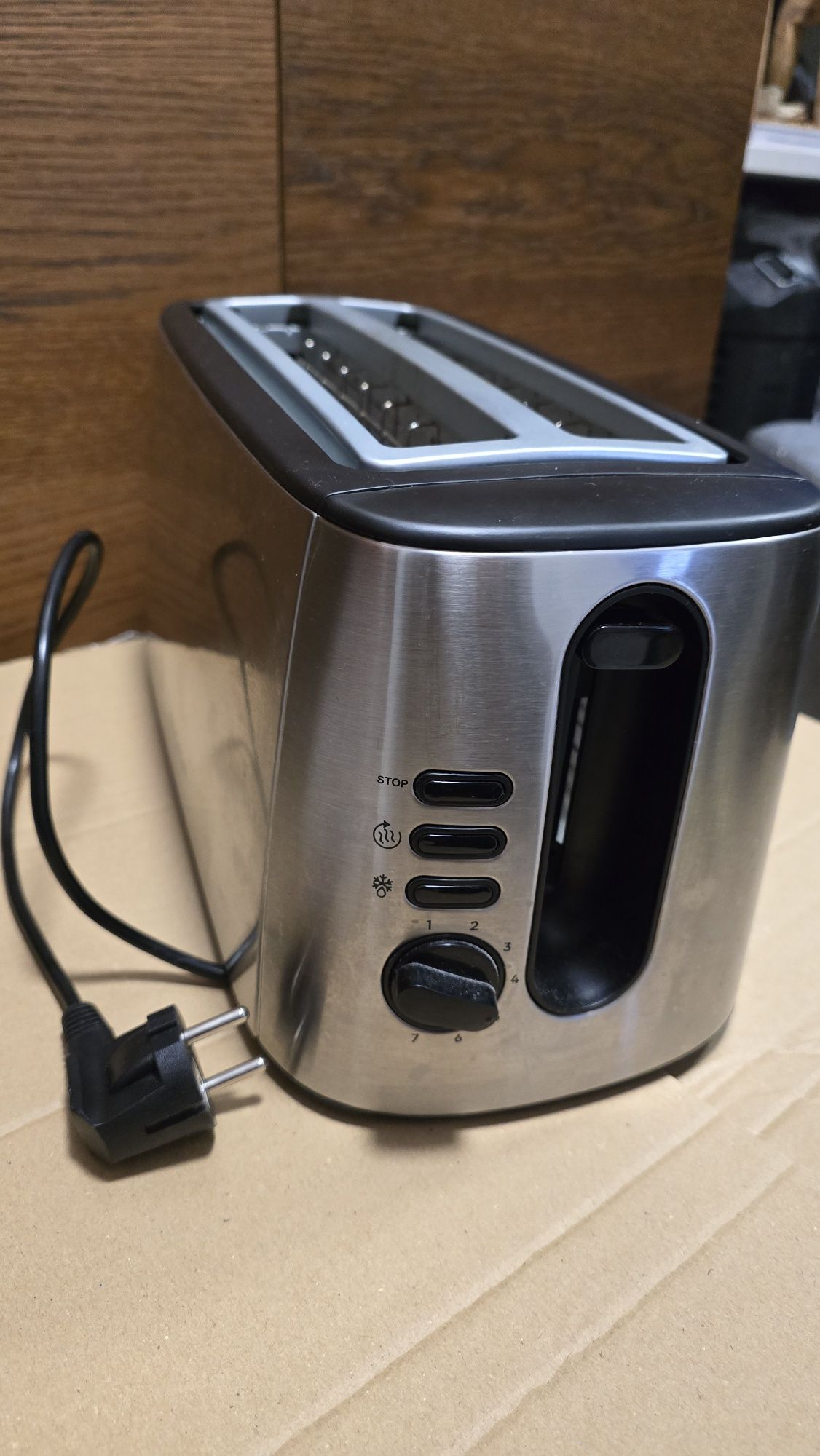 Torradeira 2E XL BECKEN BT8759 INOX
87