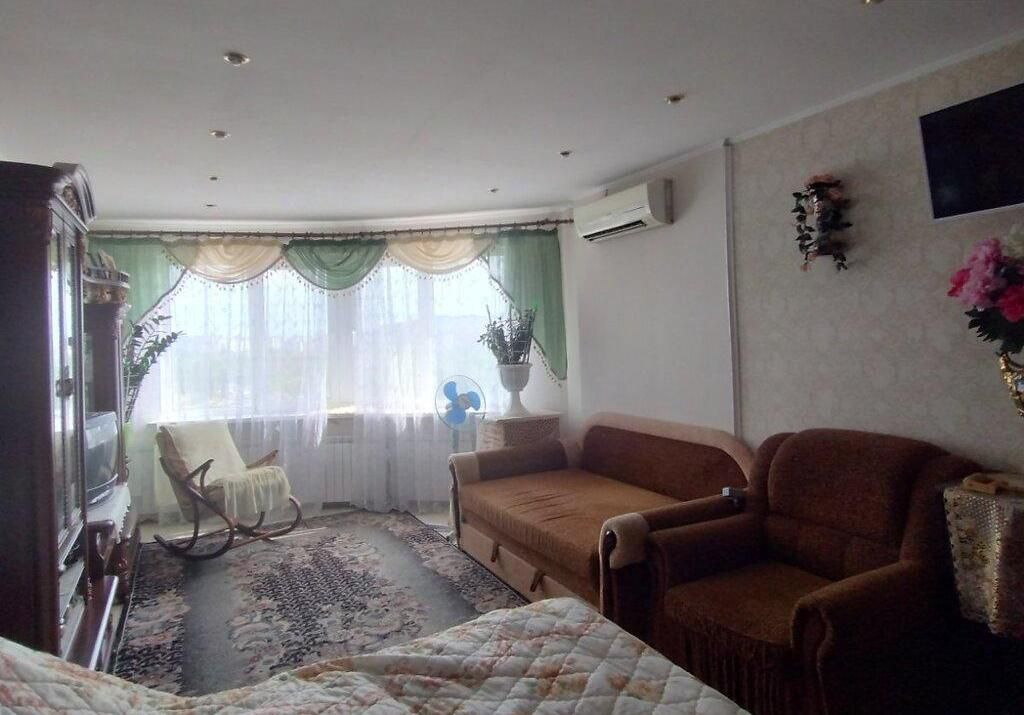 Продам 1-кімнатну квартиру у ЖК «Мега-сіті», Стара Дарниця AK