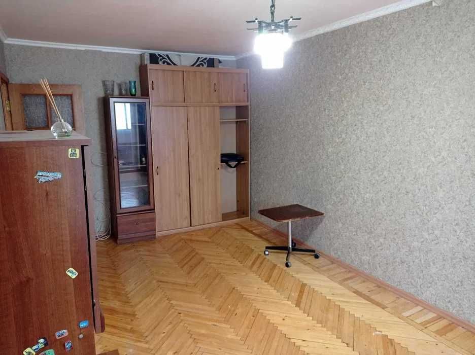 O S3 Продам 1 комнатную квартиру Салтовка Познанская Барабашова