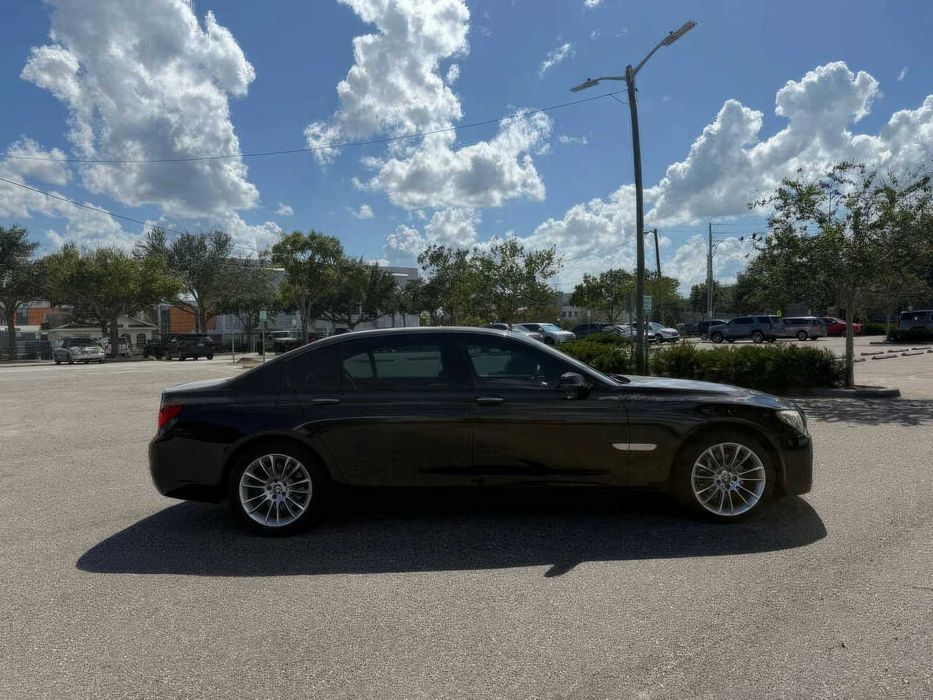 BMW 7 Series 740Li xDrive      2014