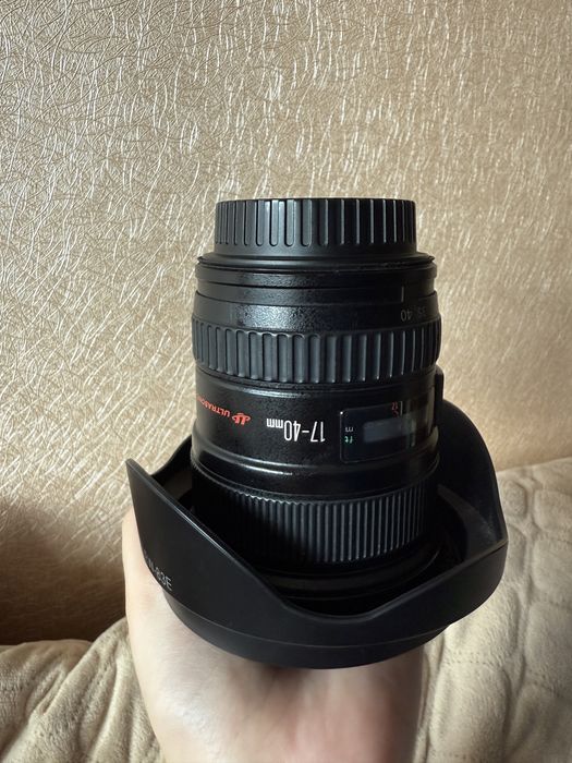Canon EF 17-40 f/4L дуже гарний стан
